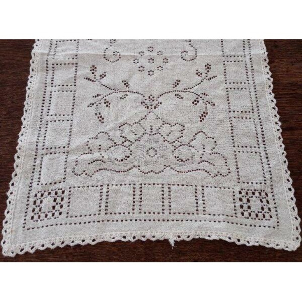 Vintage Nottingham Lace Table Runner Ecru Dresser Scarf Cotton 38"